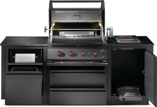 OASIS™ 300 Outdoor Kitchen, Built-in 700 Series 32 Built-in 700 Series 32