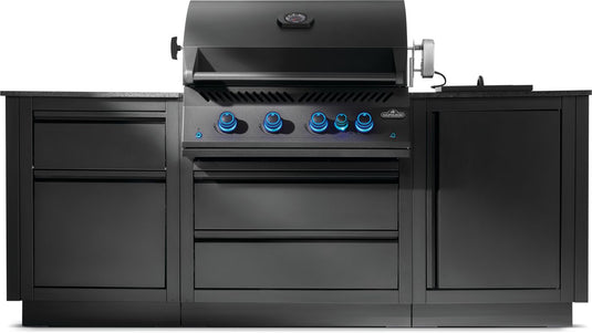 OASIS™ 300 Outdoor Kitchen, Built-in 700 Series 32 Built-in 700 Series 32