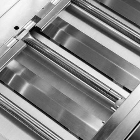 Load image into Gallery viewer, Prelude LBM 25-Inch 3-Burner Gas Grill
