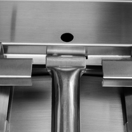 Load image into Gallery viewer, Prelude LBM 25-Inch 3-Burner Gas Grill
