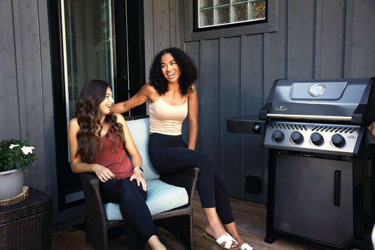 Freestyle 425 Gas Grill (Natural Gas)