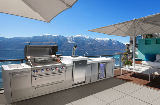Mont Alpi 805 Deluxe Island with a Kegerator and a Beverage Center