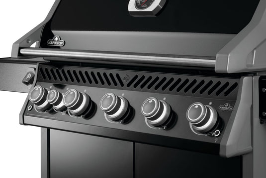 Rogue® PRO 625 SIB with Infrared Side Burner (Propane)