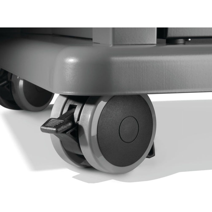 Rogue® 525 Gas Grill (Propane)